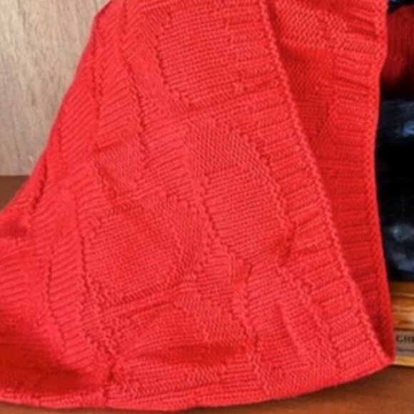 NEW, Coach Cashmere Wool Blend Signature Logo Cable Knit Scarf Shawl - Picture 8 of 16